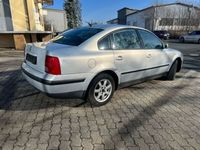 gebraucht VW Passat 1.6 TÜV neu