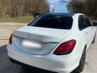 Gebraucht Mercedes C200 150 PS (110 kW) 2019 Weiß Limousine