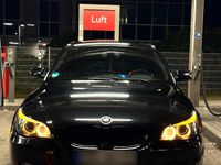 Gebraucht BMW 525 300 PS (220 kW) 2008 Schwarz Limousine