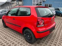Gebraucht VW Polo Trendline 75 PS (55 kW) 2005 Rot Kleinwagen
