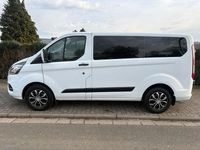 Używany Ford Tourneo Titanium 131 KM (96 kW) 2018 Biały Minivan