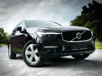 Gebraucht Volvo XC60 Momentum 197 PS (144 kW) 2021 Schwarz SUV