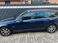Gebraucht Mercedes C250 204 PS (150 kW) 2011 Blau Kombi