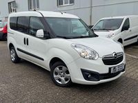 Gebraucht Opel Combo Edition 90 PS (66 kW) 2012 Weiß Van / Kleinbus