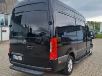 Używany Mercedes Sprinter 190 KM (139 kW) 2020 Czarny Van