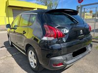 gebraucht Peugeot 3008 HYbrid4 2.0HDI 163 Pano Navi