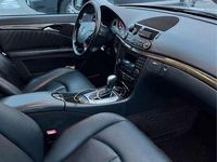 Gebraucht Mercedes E220 Avantgarde 150 PS (110 kW) 2002 Limousine