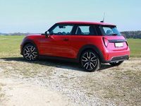 Nowe Mini Cooper 114 kW (156 KM) 2025 Czerwony Hatchback