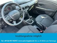 Gebraucht Dacia Jogger Comfort 110 PS (80 kW) 2024 Perlmuttschwarz (metallic) Van / Kleinbus