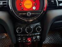 Gebraucht Mini Cooper 136 PS (100 kW) 2019 Schwarz Kleinwagen