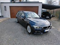 Gebraucht BMW 318 136 PS (100 kW) 2015 Blau Kombi