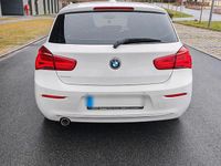Gebraucht BMW 118 150 PS (110 kW) 2019 Weiß Kleinwagen