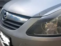 Gebraucht Opel Corsa 90 PS (66 kW) 2009 Silber Kleinwagen