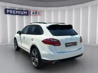 Gebraucht Porsche Cayenne 245 PS (180 kW) 2012 Weiß SUV