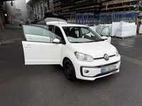 Second-hand VW up! 75 CP (55 kW) 2018 Alb Hatchback
