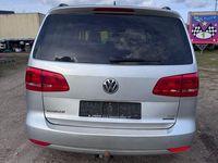 Gebraucht VW Touran 105 PS (77 kW) 2010 Silber Van / Kleinbus