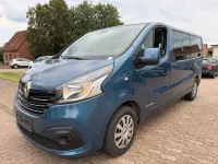 Gebraucht Renault Trafic 145 PS (106 kW) 2016 Blau Van / Kleinbus