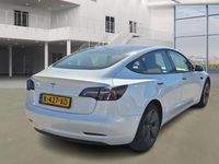 Gebraucht Tesla Model 3 Standard Range 225 kW (306 PS) 2021 Weiß Limousine