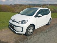 Gebraucht VW up! 65 PS (47 kW) 2022 Weiß Kleinwagen