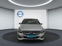 Gebraucht Mercedes B180 122 PS (89 kW) 2015 Silber Van / Kleinbus