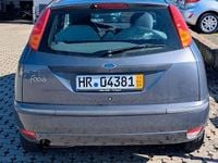 Gebraucht Ford Focus Ghia 116 PS (85 kW) 2003 Grau Limousine