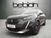 Gebraucht Peugeot 2008 Allure 131 PS (96 kW) 2023 Metfa platinium grau SUV