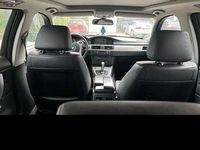 Gebraucht BMW 320 2007 Schwarz Kombi