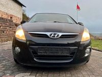 Gebraucht Hyundai i20 101 PS (74 kW) 2009 Schwarz Kleinwagen
