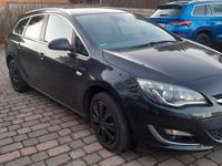 Gebraucht Opel Astra Exklusiv 131 PS (96 kW) 2014 Schwarz Kombi