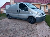 Gebraucht Renault Trafic 114 PS (83 kW) 2010 Silber Van / Kleinbus