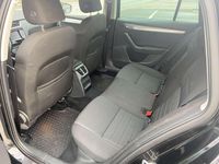 Gebraucht Skoda Octavia Style 150 PS (110 kW) 2017 Schwarzmagic perleffekt Kombi