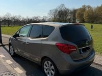 Gebraucht Opel Meriva 101 PS (74 kW) 2010 Braun Van / Kleinbus