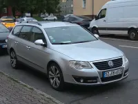Gebraucht VW Passat 140 PS (102 kW) 2009 Silber Kombi
