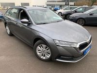 Gebraucht Skoda Octavia 110 PS (80 kW) 2023 Graphitegrau metallic (metallic) Kombi