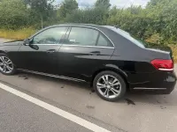 Gebraucht Mercedes E220 170 PS (125 kW) 2017 Schwarz Limousine