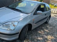 Käytetty Honda Civic 110 HP (80 kW) 2001 Hopea Sedan