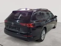 Gebraucht VW Golf VIII Life 116 PS (85 kW) 2025 Schwarz Kombi