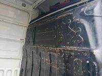 Gebraucht Iveco Daily 126 PS (92 kW) 2013 Weiß Van / Kleinbus