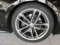 Gebraucht Audi A8 Ambiente 262 PS (192 kW) 2016 Schwarzmetallic (metallic) Limousine