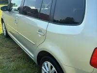 Gebraucht VW Touran 140 PS (102 kW) 2011 Silber Van / Kleinbus