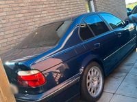 Gebraucht BMW 523 170 PS (125 kW) 1997 Blau Limousine