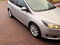 Gebraucht Ford Focus Titanium 125 PS (91 kW) 2017 Silber Kombi