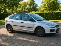 Gebraucht Ford Focus 101 PS (74 kW) 2005 Silber Limousine
