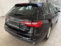 Gebraucht Audi A4 163 PS (119 kW) 2023 Brillantschwarz Kombi