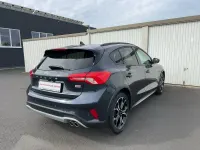 Używany Ford Focus Active 125 KM (91 kW) 2020 Niebieski Sedan/Limuzyna