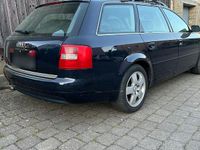 Usata Audi A6 131 CV (96 kW) 2004 Blu Station wagon