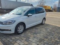 Gebraucht VW Touran Highline 190 PS (139 kW) 2018 Weiß Van / Kleinbus