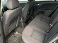 Usado Ford Mondeo 125 CV (91 kW) 2004 Andere farben Berlina