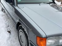 Gebraucht Mercedes 190 118 PS (86 kW) 1989 Grau Limousine