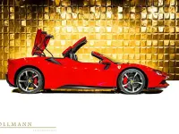 Nouă Ferrari SF90 999 CP (734 kW) 2026 Roșu Cabrio